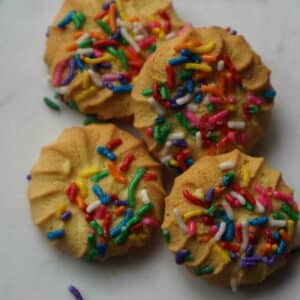 Sprinkle cookies